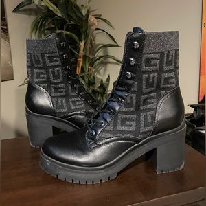 Guess detailed boots